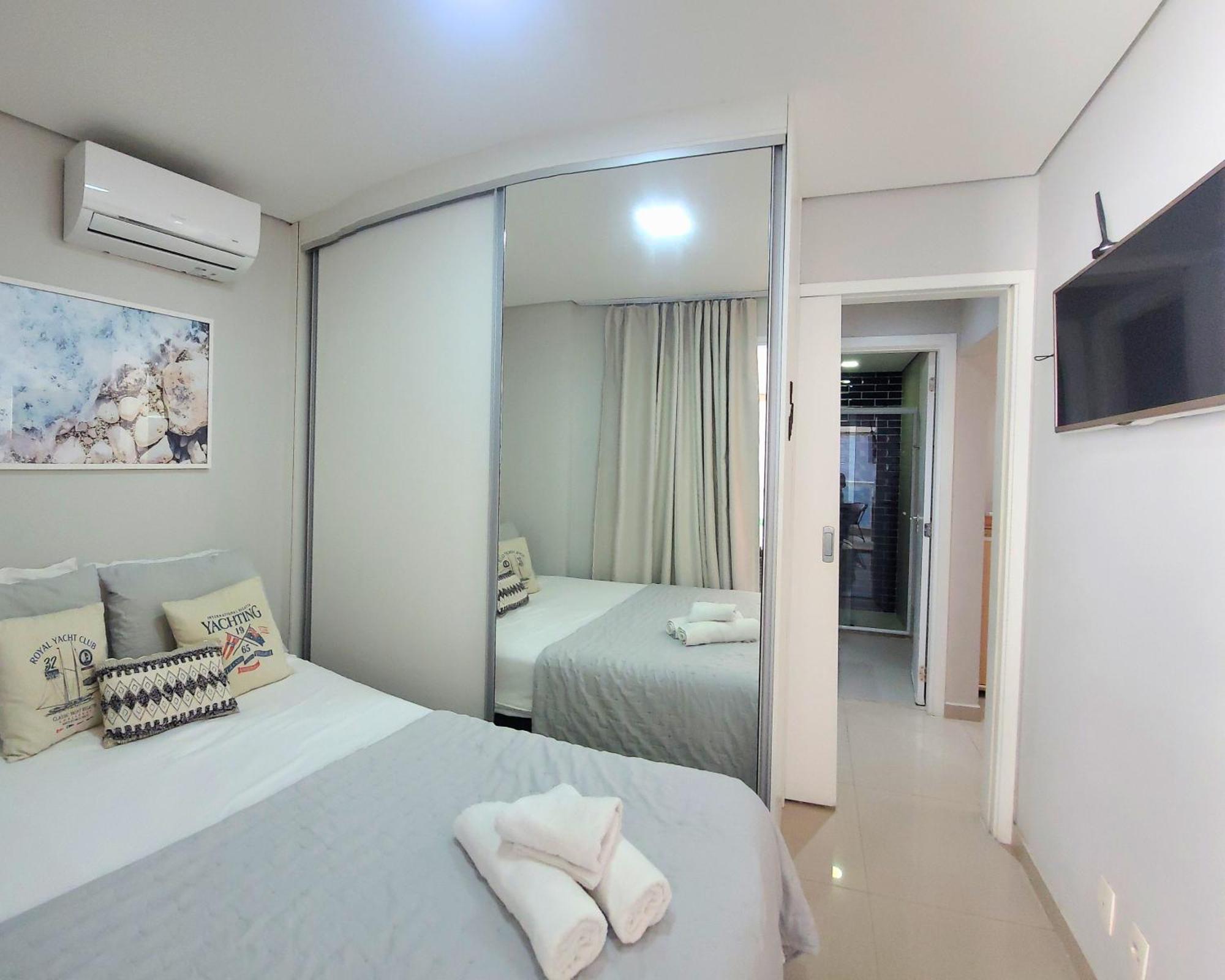 Book - Estanconfor 708 - 2 Quartos Apartment